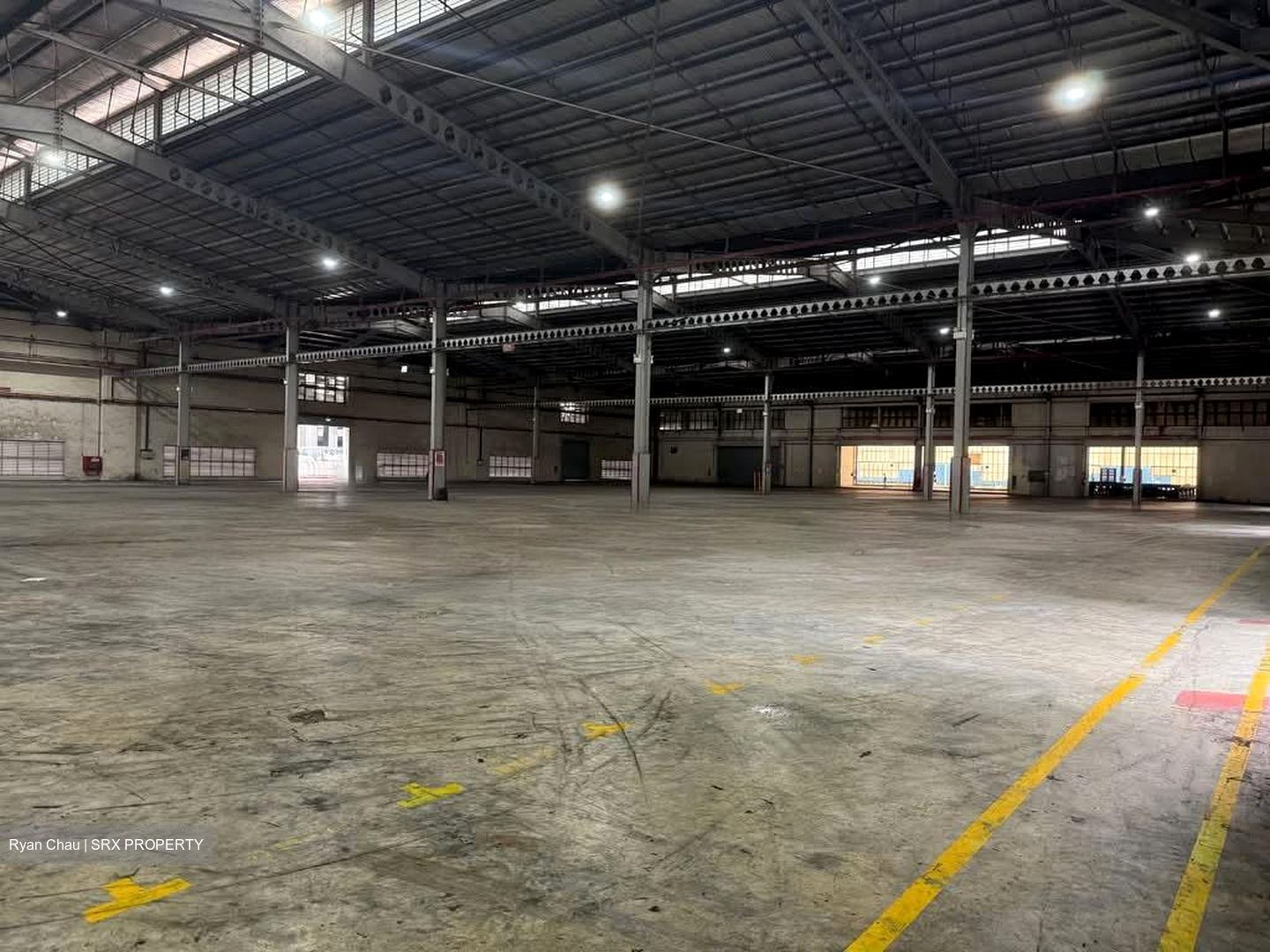Tanjong Penjuru (D22), Warehouse #547842001